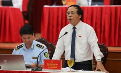Bền bỉ cuộc chiến chống h&#224;ng giả, h&#224;ng nh&#225;i v&#224; thực phẩm bẩn