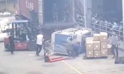 Ph&#250; Thọ: Kiện h&#224;ng rơi trong qu&#225; tr&#236;nh vận chuyển, một người tử vong