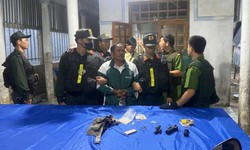 Trung t&#225; c&#244;ng an bị bắn khi ngăn cản một vụ bạo lực gia đ&#236;nh