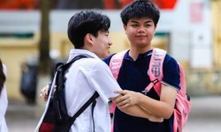 Điểm chuẩn lớp 10 H&#224; Nội: Nơi 8.5 điểm/m&#244;n mới d&#225;m mơ, chỗ chỉ hơn 3 điểm/m&#244;n đ&#227; đỗ