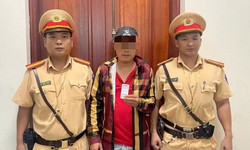Ph&#225;t hiện hai l&#225;i xe dương t&#237;nh với ma t&#250;y