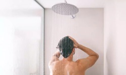 Tại sao kh&#244;ng n&#234;n tắm ngay sau khi ăn?