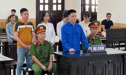 L&#224;m giả giấy tờ lao động cho người nước ngo&#224;i, 6 bị c&#225;o l&#227;nh hơn 17 năm t&#249; giam