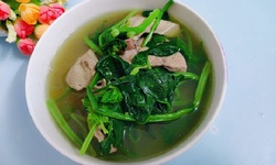 Canh cải b&#243; x&#244;i nấu gan lợn - M&#243;n ăn dưỡng huyết, s&#225;ng mắt v&#224; đẹp da