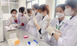 N&#243;ng: Điểm chuẩn c&#225;c trường Y Dược năm 2025 ch&#237;nh thức được c&#244;ng bố