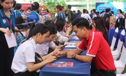 T&#226;n sinh vi&#234;n cần trang bị g&#236; cho h&#224;nh tr&#236;nh đại học?