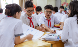 Hà Nội không bắt buộc học sinh phải mua đồng phục mới