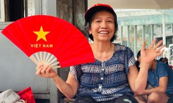 Người phụ nữ cả 4 lần đi xem hợp luyện, sơ duyệt và tổng duyệt diễu binh, diễu hành