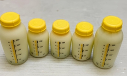 C&#225;ch bảo quản sữa mẹ ở v&#249;ng kh&#244;ng c&#243; tủ lạnh