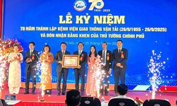Bệnh viện Giao thông vận tải nhận bằng khen của Thủ tướng Chính phủ