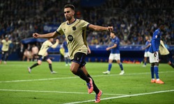 Barcelona ngược dòng chiến thắng, tạo áp lực trước derby Madrid