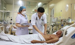 H&#224; Tĩnh sẵn s&#224;ng cấp cứu, điều trị bệnh nh&#226;n trong điều kiện mưa b&#227;o