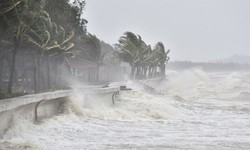 Áp thấp nhiệt đới gần Biển Đông đã mạnh lên thành bão