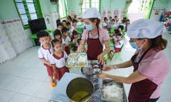 Thực trạng và các vấn đề dinh dưỡng học đường hiện nay