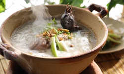 Nguyên nhân gây chán ăn ở người già và cách khắc phục