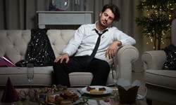 Có nên bổ sung vitamin và khoáng chất sau những buổi tiệc cuối năm?