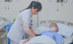 Vỡ túi phình động mạch chủ bụng và rơi vào nguy kịch, người đàn ông 71 tuổi được cứu sống ngoạn mục