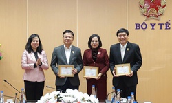 Năm 2025 đánh dấu bước hoàn thiện quan trọng về thể chế cho công tác bảo vệ, chăm sóc và nâng cao sức khỏe Nhân dân 