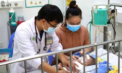TPHCM: Ca mắc cúm tăng, bác sĩ cảnh báo nguy cơ ở trẻ nhỏ