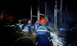 Hiện trường ngôi nhà sàn bị cháy rụi trong đêm ở Quảng Trị 