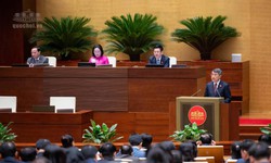 Thủ tướng: Chuyển từ tập trung khám, chữa bệnh sang chủ động phòng bệnh