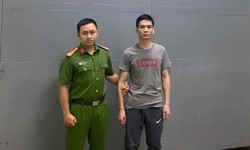 Đang chữa bệnh ở viện tâm thần, gã thanh niên bất ngờ bỏ trốn