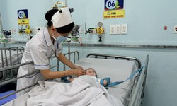 Ca tay chân miệng ở TPHCM tăng mạnh, cảnh báo nguy cơ biến chứng nặng