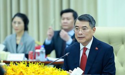 Thủ tướng Lê Minh Hưng hội đàm với Thủ tướng Vương quốc Campuchia Hun Manet