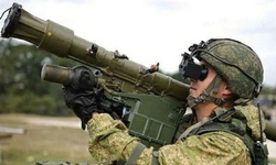 Iran mạnh tay mua tên lửa tối tân của Nga đối phó không kích phương Tây