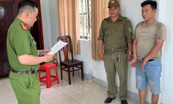 Bắt đối tượng dùng súng và bình xịt hơi cay để đòi nợ