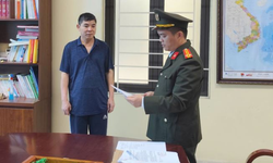 Làm giả giấy khám sức khỏe, 2 người bị khởi tố