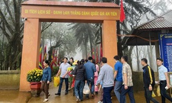Lễ mở cổng trời nơi ‘huyệt đạo thiêng’ xứ Thanh