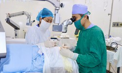 Trao ánh sáng từ những ca mổ thầm lặng