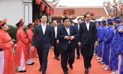 Phó Thủ tướng Nguyễn Chí Dũng dự Lễ hội 'Vạn Xuân khai quốc'