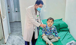 Những người bám trụ nơi biên viễn