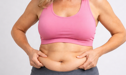 Ăn nhiều thịt hay rau củ giúp giảm mỡ bụng nhanh hơn?