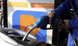 Chuyên gia chỉ cách lái xe tiết kiệm nhiên liệu trong bối cảnh giá xăng dầu tăng cao