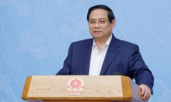 Thủ tướng: Chăm sóc sức khỏe người cao tuổi là nền tảng phát triển 'kinh tế bạc'