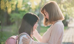 Hoang mang vì 'mất kết nối' khi con bước vào tuổi dậy thì
