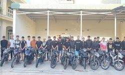 Rượt đuổi, hỗn chiến lúc rạng sáng, 20 thanh thiếu niên bị giữ khẩn cấp