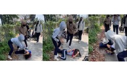 Bị đánh hội đồng giữa ban ngày, nữ sinh lớp 8 phải nhập viện kiểm tra