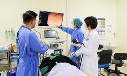 Bệnh viện K ứng dụng hệ thống siêu âm nội soi phóng đại x150 lần, tạo đột phá về tầm soát, điều trị ung thư