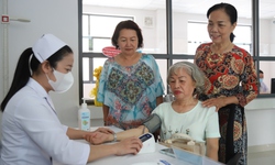 50% người trưởng thành có nguy cơ mắc 'bệnh thời đại'