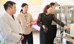 Lào Cai kiểm tra công tác y tế phục vụ bầu cử Quốc hội khóa XVI và HĐND các cấp