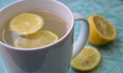 Uống nước chanh ấm mỗi sáng thận thay đổi như thế nào