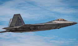 F-22 Raptor Mỹ, J-20 Trung Quốc và Su-57 Nga: Tiêm kích nào thống trị bầu trời?