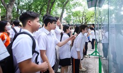 Tính toán kỹ nguyện vọng lớp 10 để không trượt oan trước tỉ lệ chọi cao