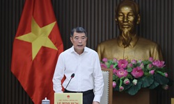 Thủ tướng yêu cầu trước 20/4 phải có phương án cắt giảm thủ tục, điều kiện kinh doanh