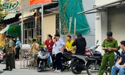 Vợ chết lặng khi thấy chồng tử vong trong phòng ngủ sau tin nhắn 'không thể tiếp tục sống'