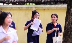 'Giờ vàng' cuối cùng cho cuộc đua vào lớp 10 công lập tại Hà Nội